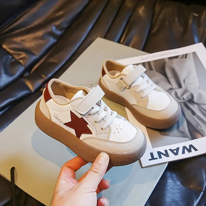 Sapatilhas de skate vintage com padrão estrela para meninas – tênis confortáveis e antiderrapantes