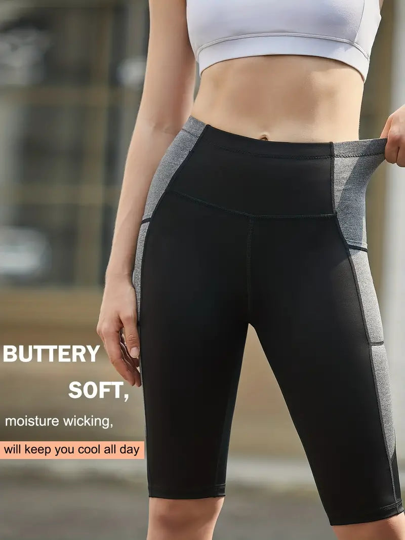 Shorts de cintura alta com cor contrastante, bolsos laterais