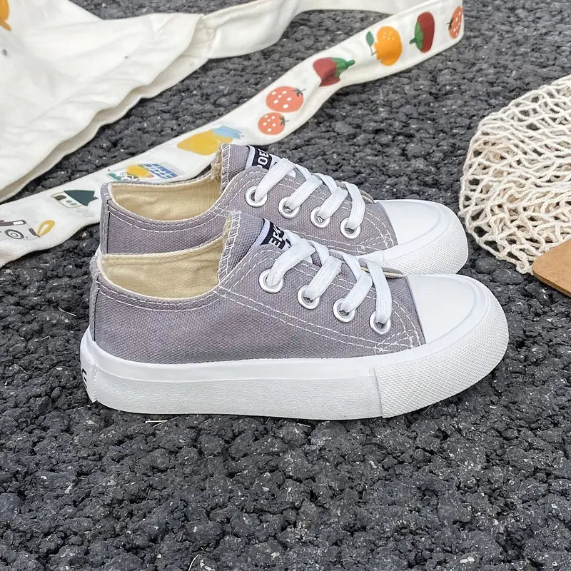 Sapatilhas de skate modernos com cadarços para meninas – calçados confortáveis e respiráveis e antiderrapantes para crianças