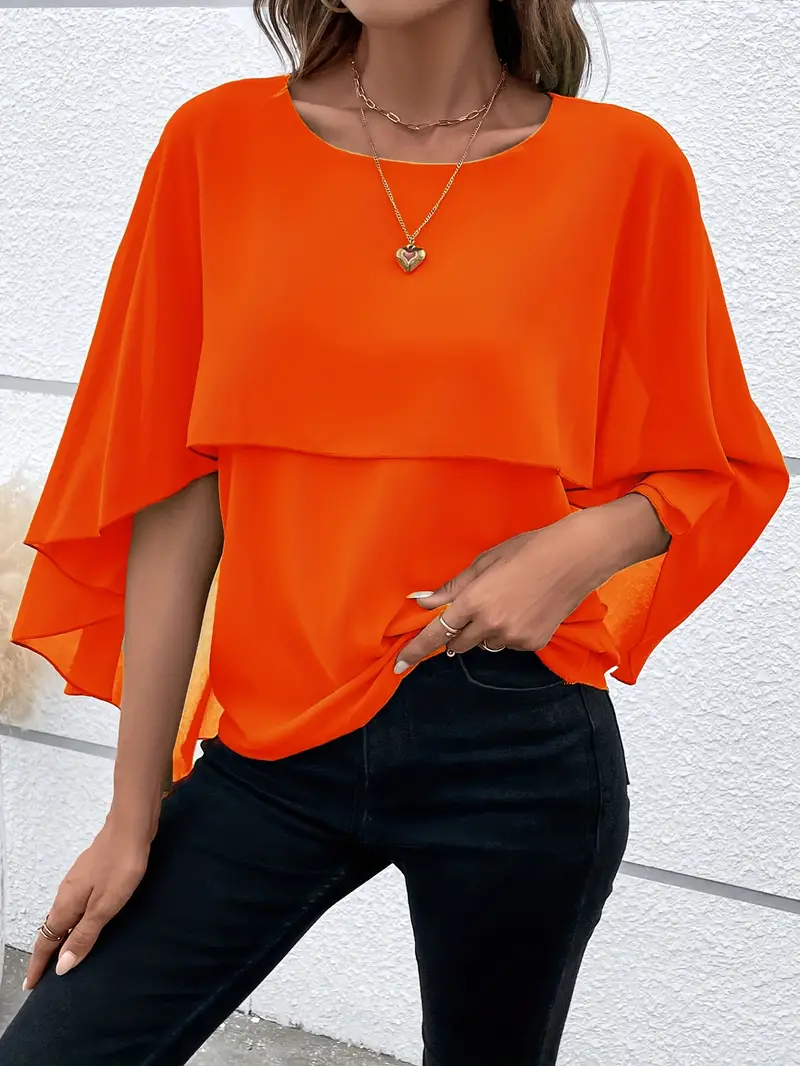 Blusa sólidas versátil com gola redonda