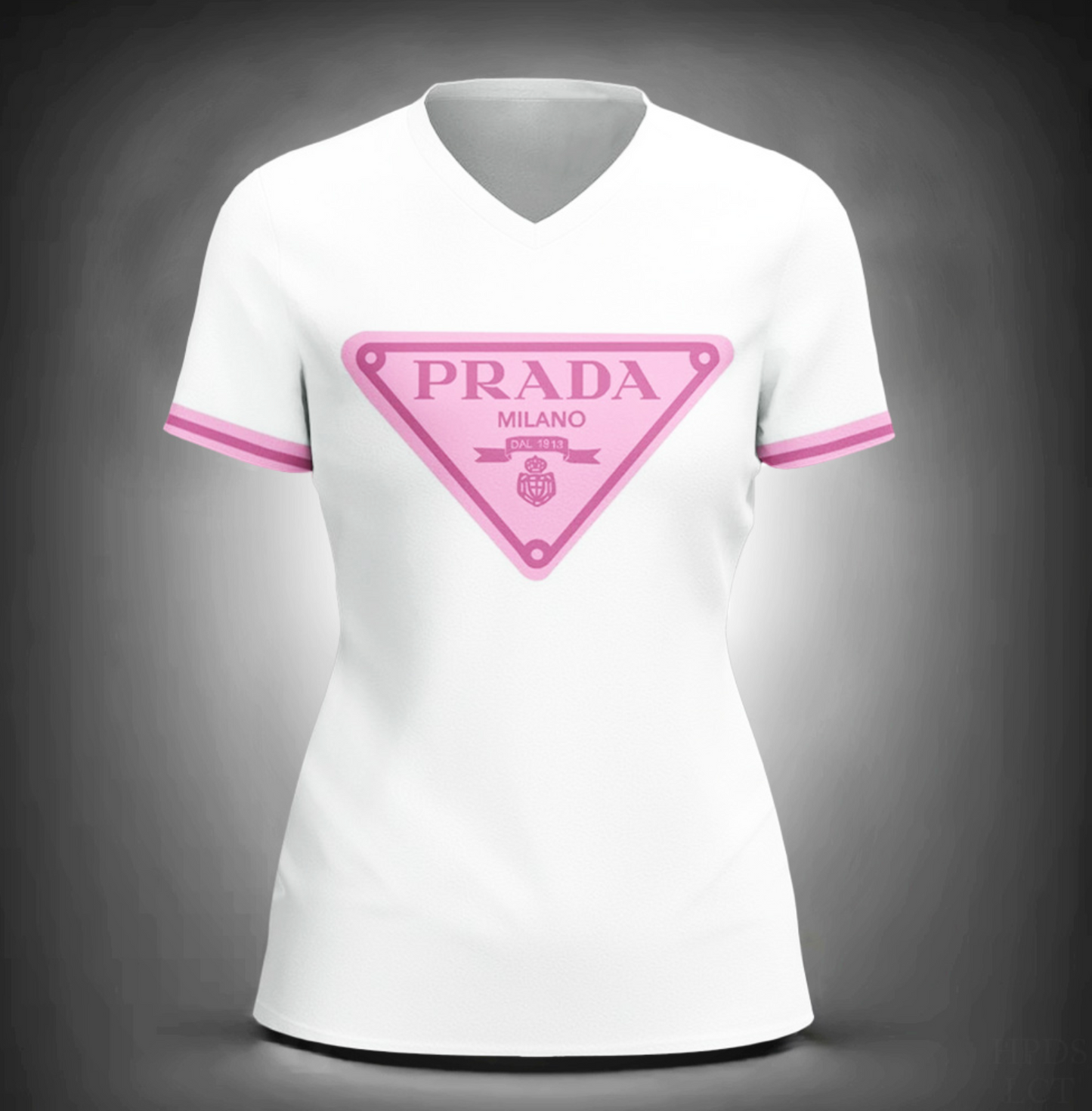 Produto: Camiseta Feminina de gola V PRADA