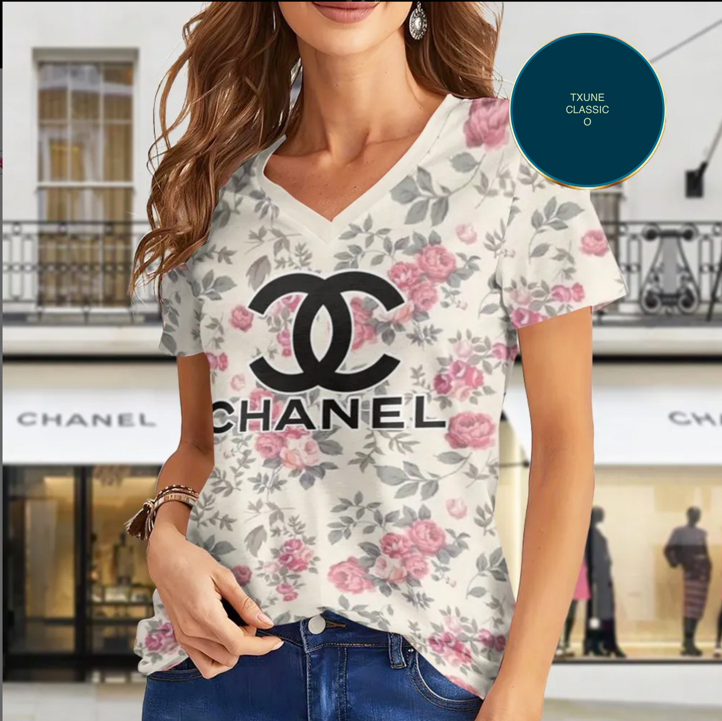 Camiseta CHANEL com decote em V