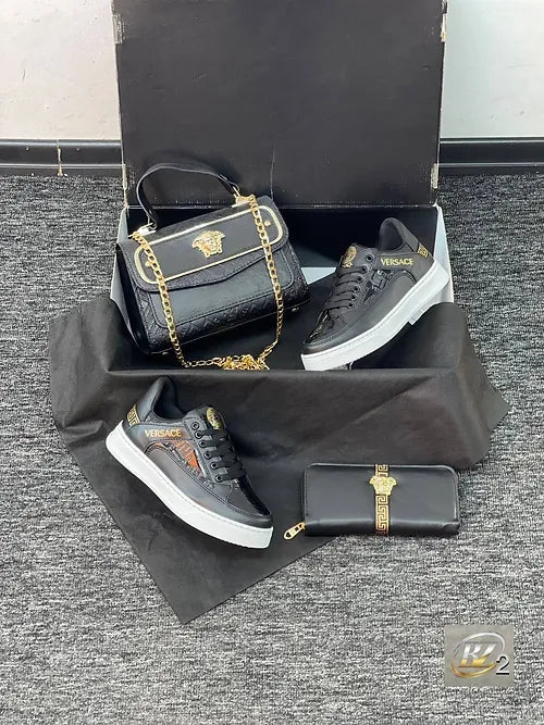 Sapatilhas e Bolsa combinada VERSACE