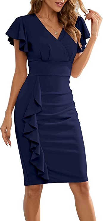 Vestido decote em v com mangas e babados