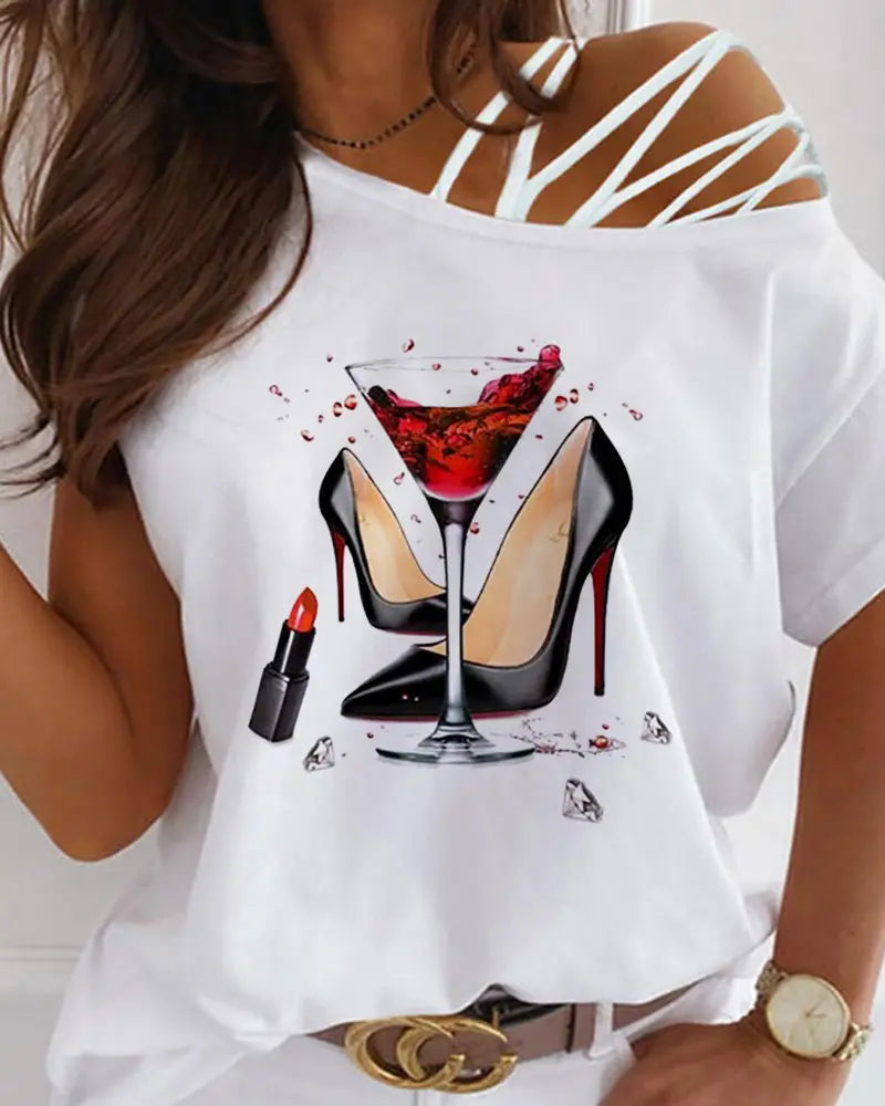 Camiseta de um ombro com estampa gráfica