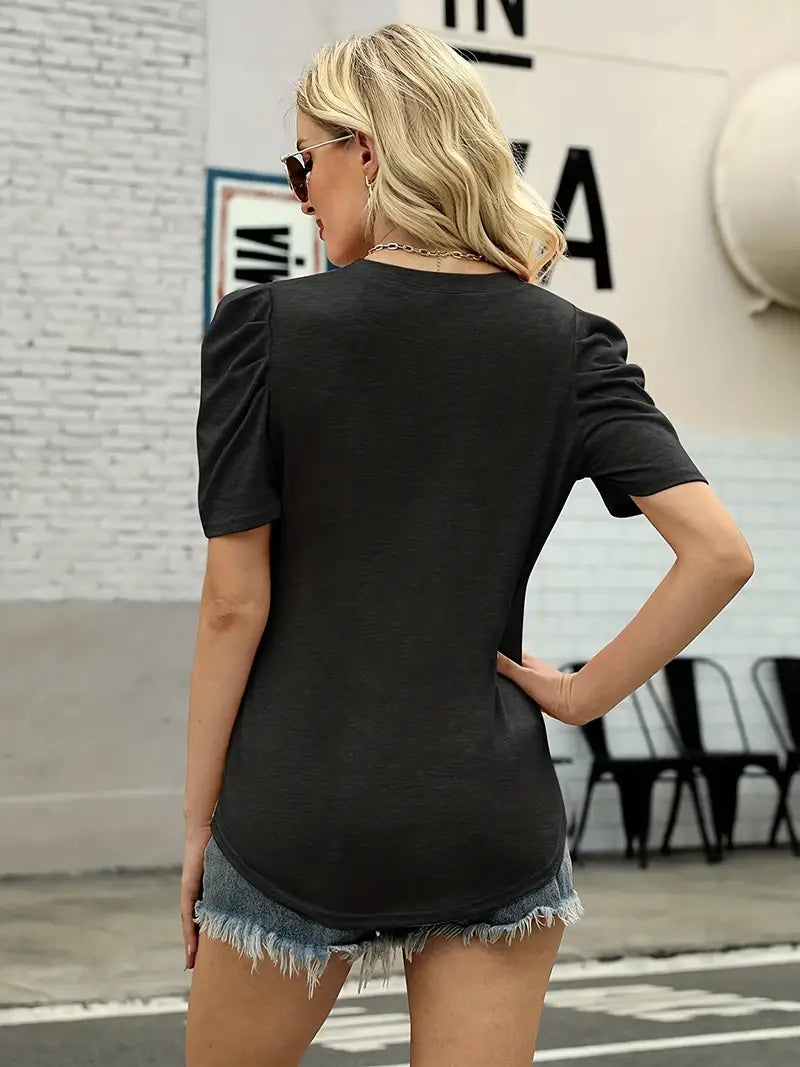 Camiseta sólida manga curta puff, com decote em V