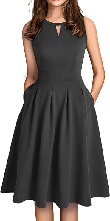 Vestido de Verão com Bolsos