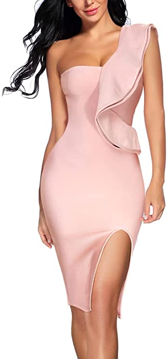 Vestido de festa com babados de um ombro colante ao corpo