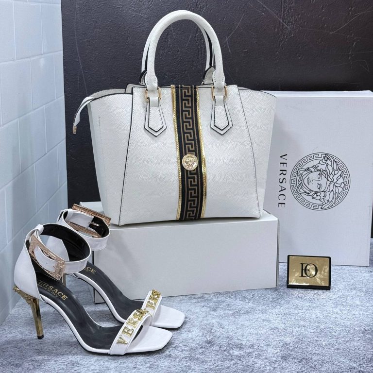 Bolsa e Sapatos Combinados