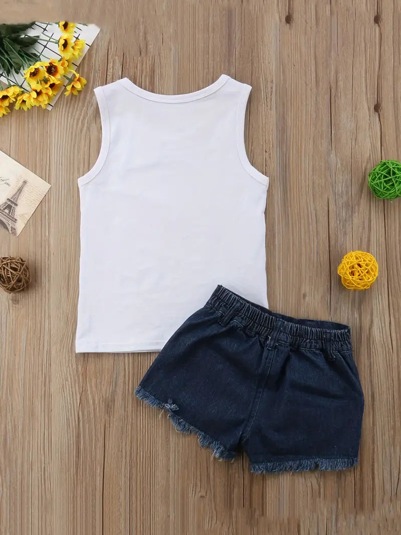 Conjunto de calções jeans e blusa com estampa de melancia