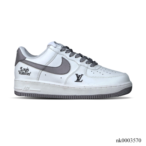 Sapatilhas Femininas LOUIS VUITTON AF1