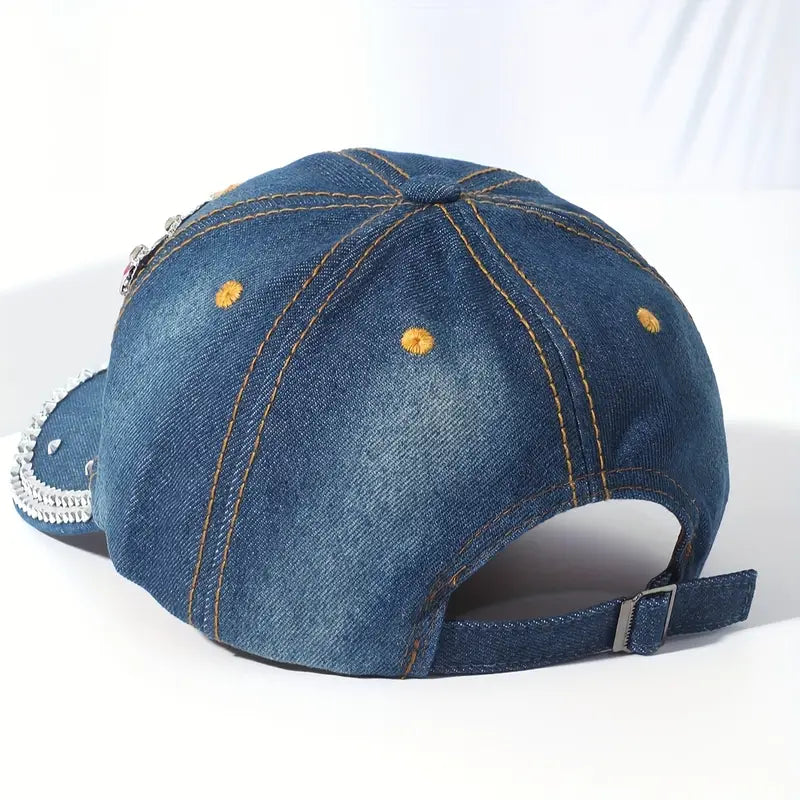 Chapeu azul jeans com decoração de strass COOL