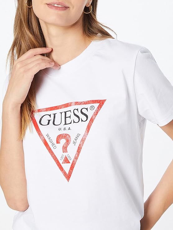 Camisete Feminia da Marca GUESS