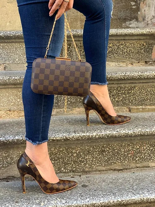 Sapatos e bolsa combinada LOUIS VUITTON