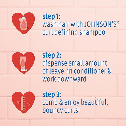 Shampoo infantil Johnson's sem lágrimas com manteiga de karité, fórmula sem parabenos, sulfatos e corantes, hipoalergênico e suave para cabelos de crianças pequenas