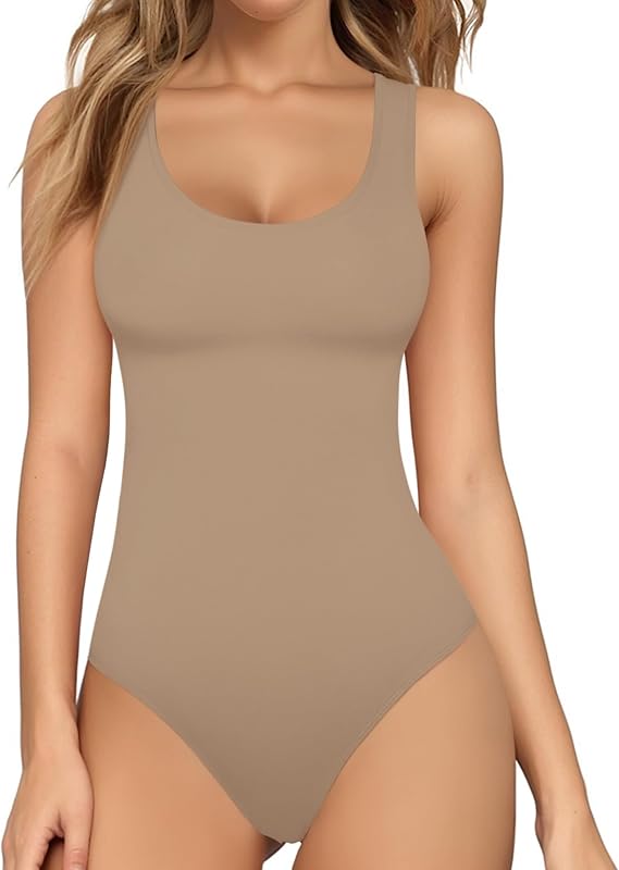 Body feminino sem mangas com decote redondo e regata