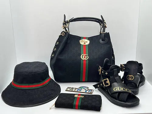 Sandálias,bolsa, carteira e chapeu combinados GUCCI