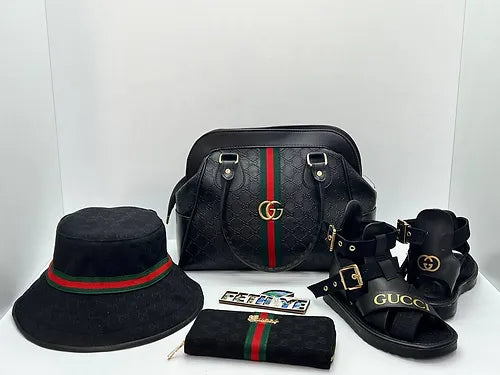 Sandálias,bolsa, carteira e chapeu combinados GUCCI