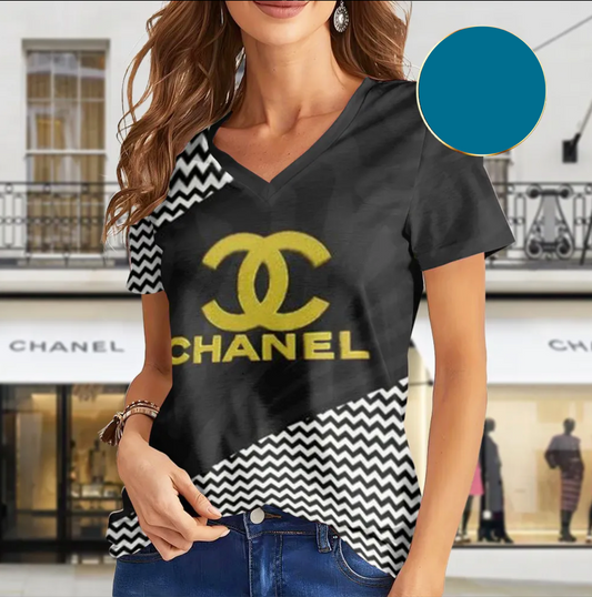 Camiseta CHANEL com decote em V