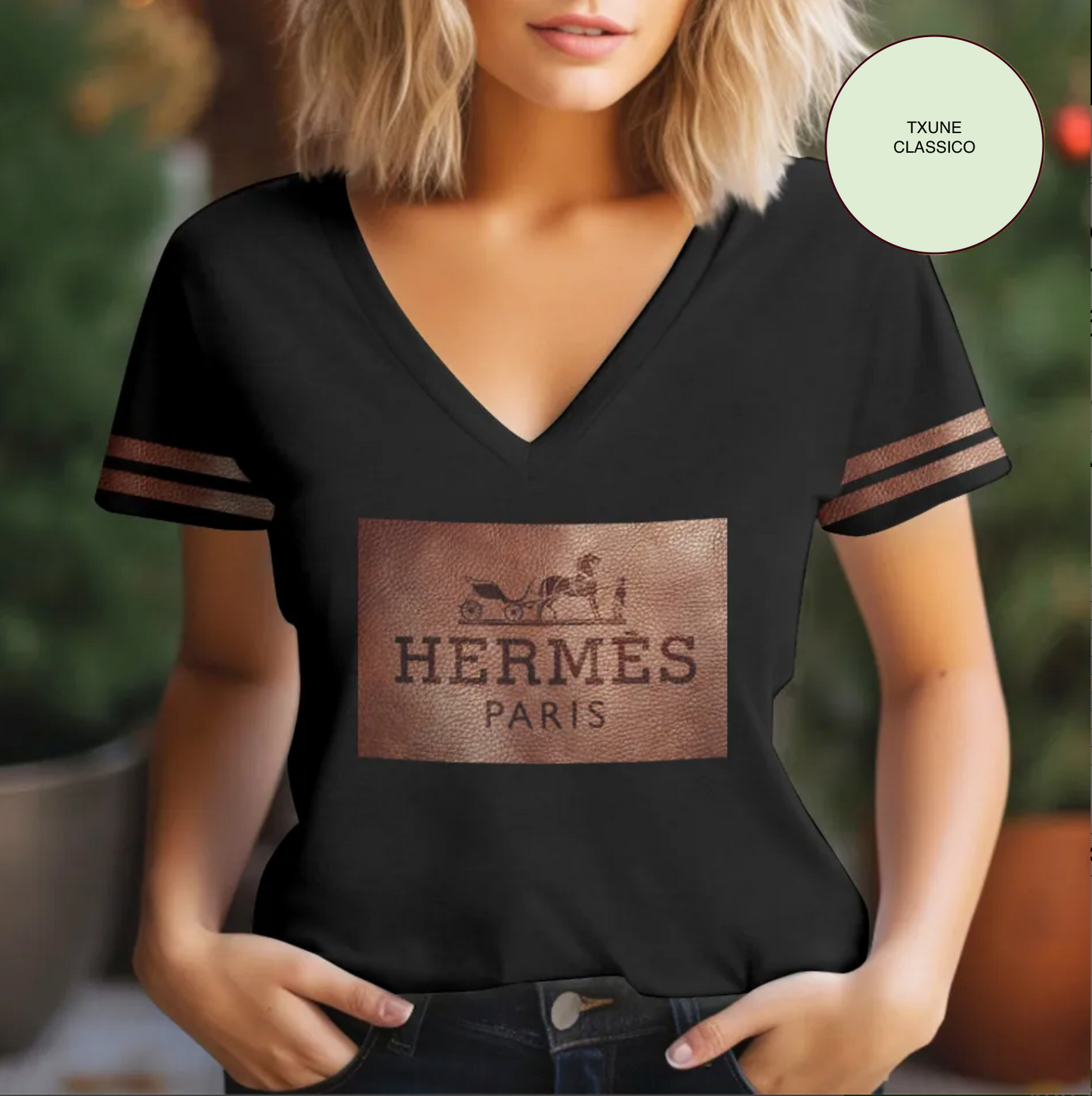 Camiseta Feminina gola V HERMÊS