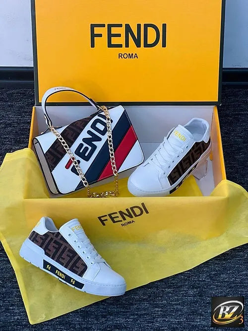 Sapatilhas e bolsa combinada FENDI