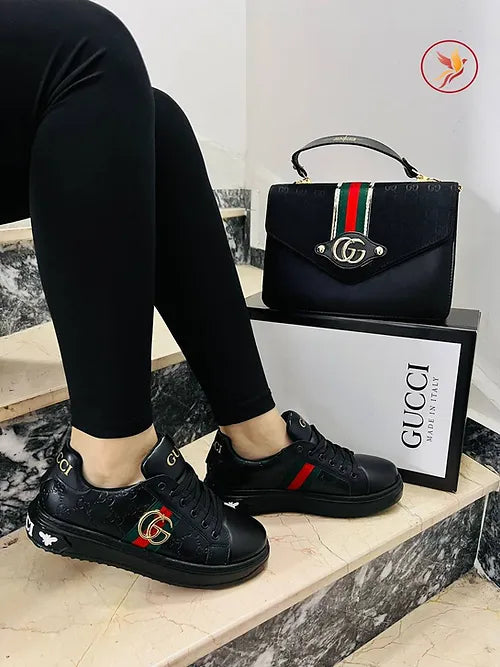 Sapatilhas e bolsa combinada GUCCI