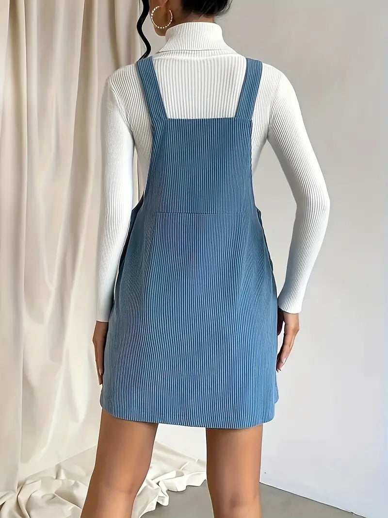 Vestido de avental com alça de fivela de cor sólida, mini vestido casual